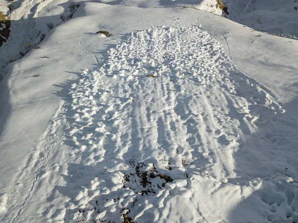 Vista Aérea Avalancha Nieve Ladera Montaña —  Fotos de Stock