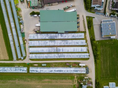 İsviçre 'deki seranın havadan görünüşü