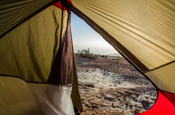 Vista Para Fora Tenda Durante Acampamento Selvagem Nas Montanhas Omã — Fotografia de Stock