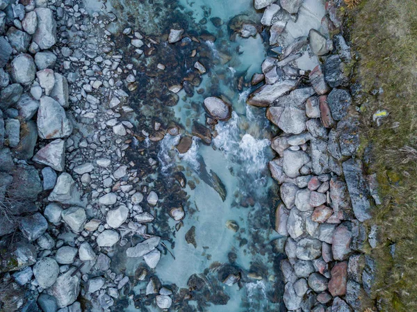 Aerial View River Flowing Rocks Close — Stock Photo, Image