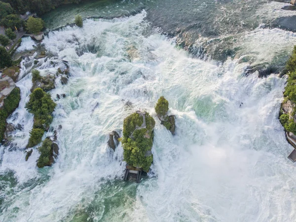 Vista Aérea Rochas Cascata Água Rhine Fall Perto Schaffhausen Com — Fotografia de Stock