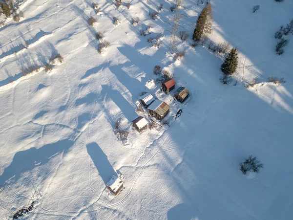 Flygfoto Över Övergivna Stugor Alpint Område Schweiziska Berg — Stockfoto