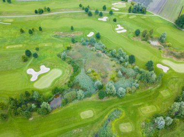 Avrupa 'daki golf sahasının havadan görünüşü