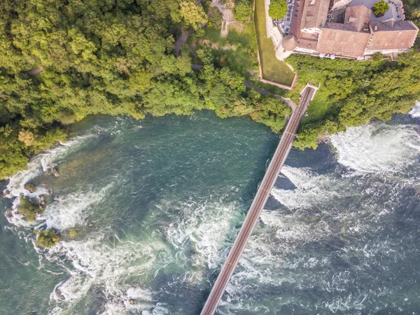 Vista Aérea Ponte Ferroviária Com Uma Através Rio Reno Suíça — Fotografia de Stock