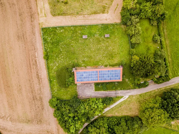 Veduta Aerea Del Fotovoltaico Sul Tetto Dell Edificio Agricolo Europa — Foto Stock