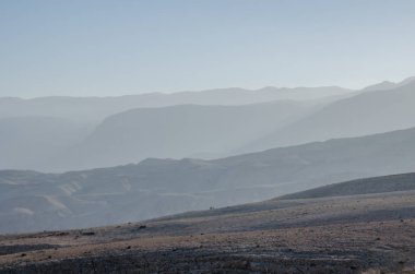 Umman dağlarında akşam ışığı