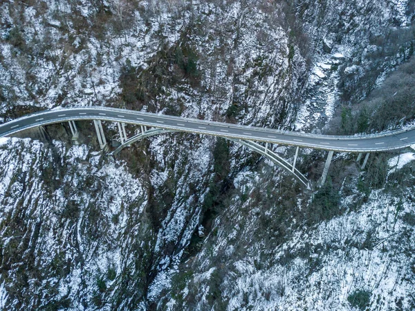 Aerial View Road Bridge Switzerland Deep Valley — 스톡 사진