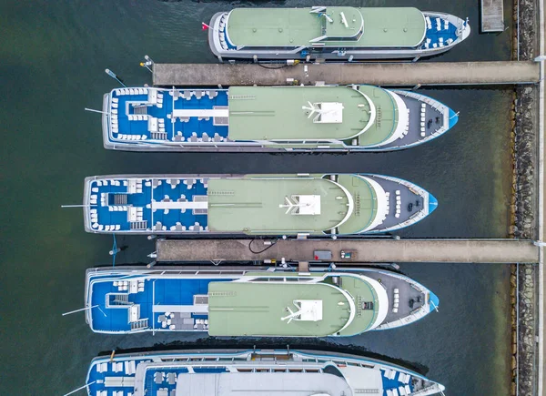 Luftaufnahme Eines Passagierfährschiffes Hafen Schiffe Bei Der Landung — Stockfoto