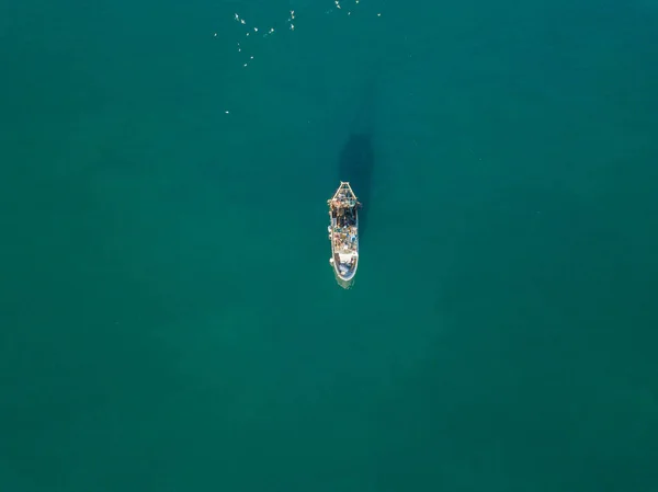 Vue Aérienne Ferry Passagers Naviguant Sur Lac Suisse — Photo