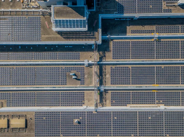 Veduta Aerea Dei Moduli Fotovoltaici Tetto Industriale — Foto Stock