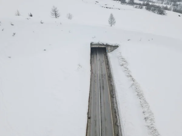 Vista Aérea Entrada Túnel Rodovia Suíça — Fotografia de Stock