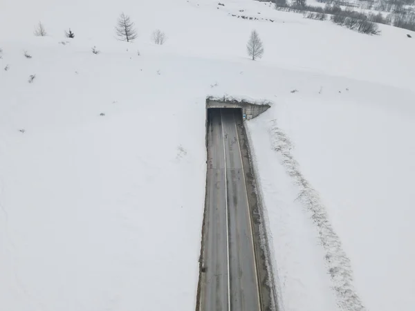Flygfoto Över Tunnelingången Till Motorvägen Schweiz — Stockfoto