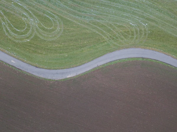 Vista Aérea Paisagem Rural Com Arbustos Durante Pôr Sol Suíça — Fotografia de Stock