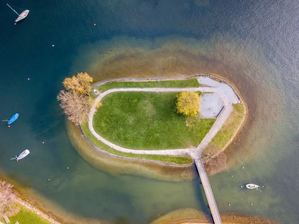 Veduta Aerea Una Piccola Isola Vicino Alla Costa Lago Svizzera — Foto Stock