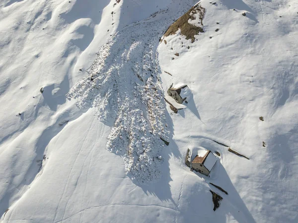 Flygfoto Snö Lavin Bergssluttningen — Stockfoto