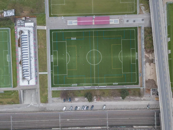 Luftaufnahme Des Grünen Fussballplatzes Für Den Fussball Der Schweiz — Stockfoto