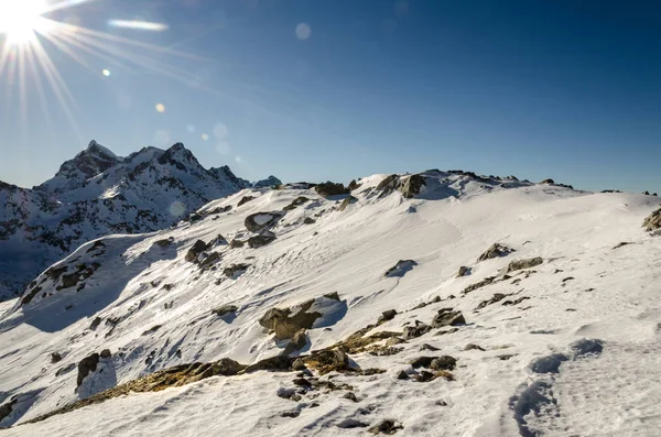 Montagne Svizzere Una Fredda Giornata Invernale Picchi Innevati Zona Remota — Foto Stock