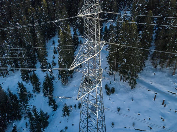 Vue Aérienne Ligne Électrique Travers Vallée Alpine Suisse Arbres Couverts — Photo