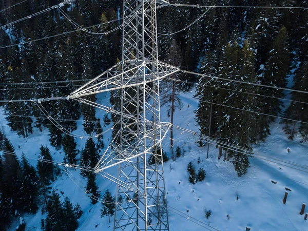 Vue Aérienne Ligne Électrique Travers Vallée Alpine Suisse Arbres Couverts — Photo