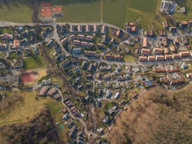 İsviçre 'nin kırsal kesiminin havadan görünüşü 