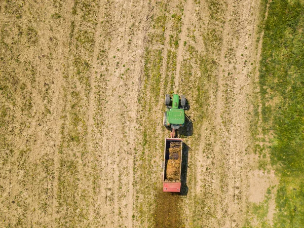 Aerial View Tractor Spreading Dung Agricultural Field Concept Fertilizing Field — Stock Photo, Image