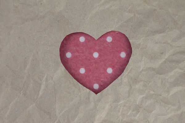 Roter Herzförmiger Schlitz Bastelpapier — Stockfoto