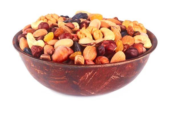 plaka üzerinde fındık karışımı