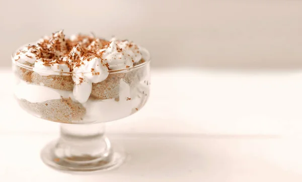 Tiramisu cake in glass — Stock Photo, Image