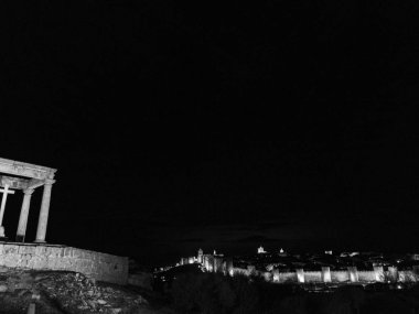 Avila surunun batı tarafının görüntüsü.