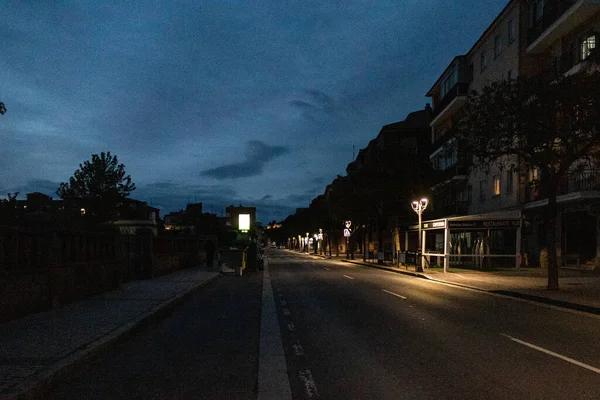 Avila sokağında gün batımında