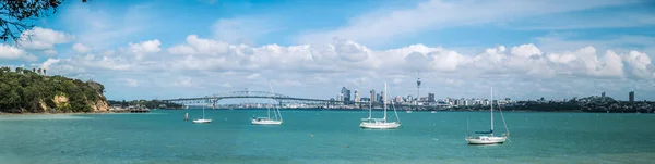 Panorama Looking Waitemata Harbour Auckland City Harbour Bridge Bright Summers — Stockfoto