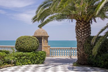 İspanya 'daki okyanus manzaralı park