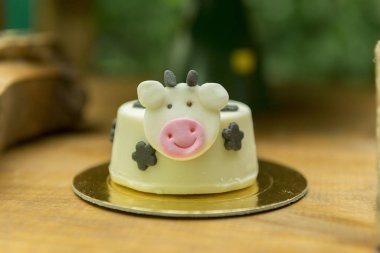 Çocuk Partisi Dekorasyonu - Çiftlik Teması. Şekillendirilmiş şeker kişiselleştirildi.