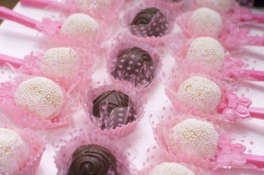 Doğum günü partisi dekorasyonu panda teması.