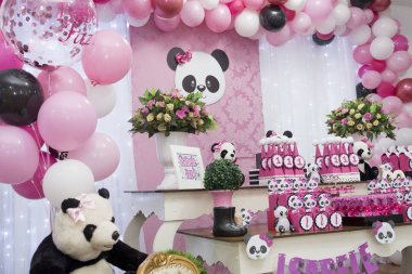 Panda Temalı Kız Partisi - Şekerler Masası.