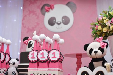 Panda Temalı Kız Partisi - Şekerler Masası.