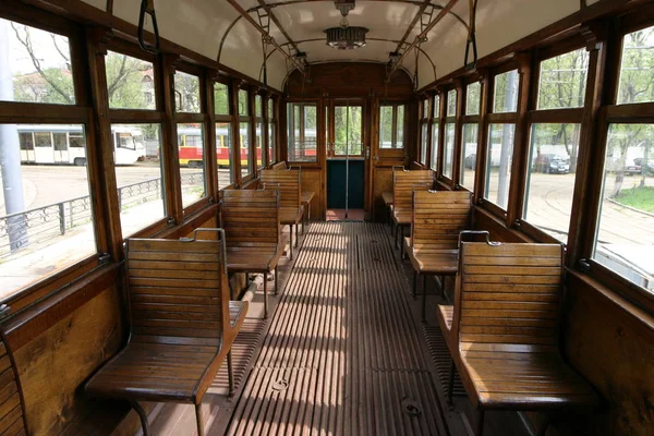 Внутри старинный трамвай советских времен — стоковое фото
