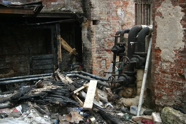 被毁坏的大厦在莫斯科 — 图库照片