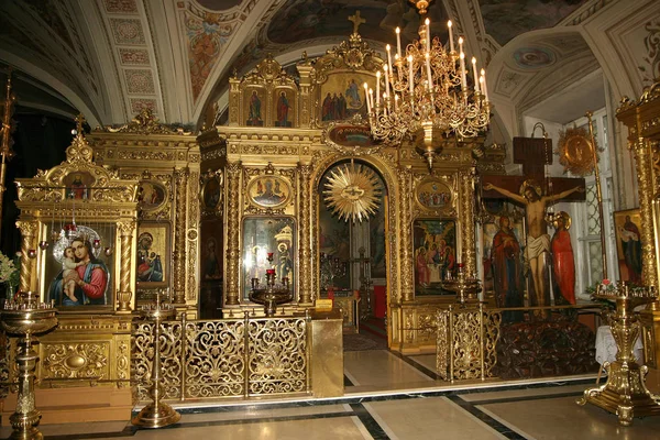 Het interieur van de kerk — Stockfoto