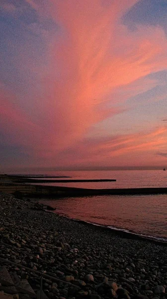 Рожеві Кругові Хмари Заході Сонця — стокове фото