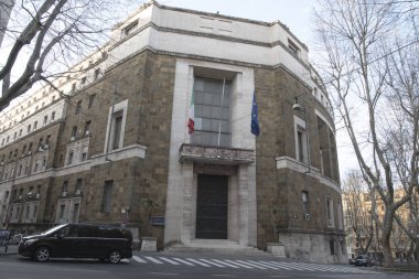 Romanlar, ekonomi geliştirme bakanlığı