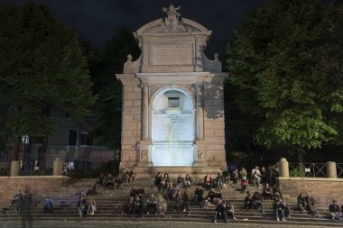 Çeşme Trilussa Meydanı, Roma, İtalya