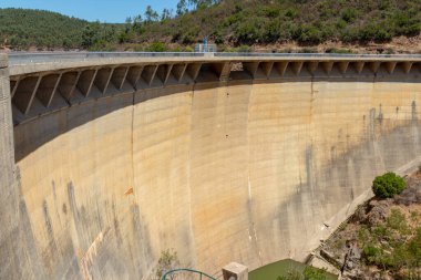 Barajı Nehri üzerinde