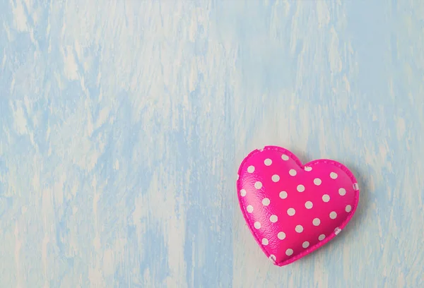 Κοντινό Πλάνο Του Pink Retro Καρδιά Λευκό Πουά Μοτίβο Μπλε — Φωτογραφία Αρχείου