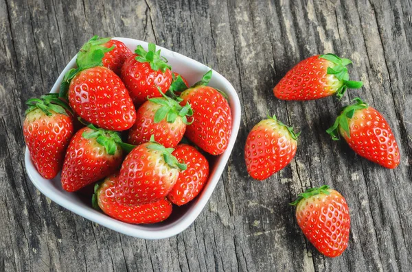 Top View Red Strawberries White Bowl Wooden Table — Stock Photo, Image