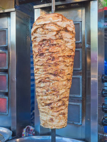 土耳其风格的烤肉串 图库照片