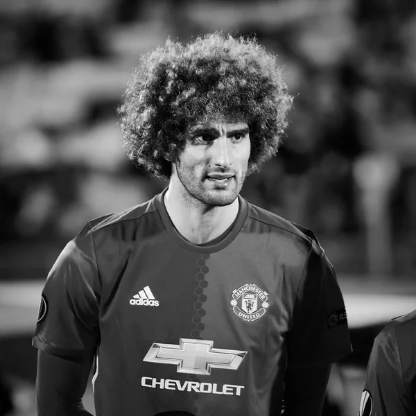 Marouane Fellaini en la final del partido 1 / 8 de la Europa League — Foto de Stock