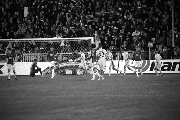 マンチェスター ・ ユナイテッド戦でゴール。ゲームの瞬間の一致ヨーロッ パリーグの 1/8 決勝 — ストック写真