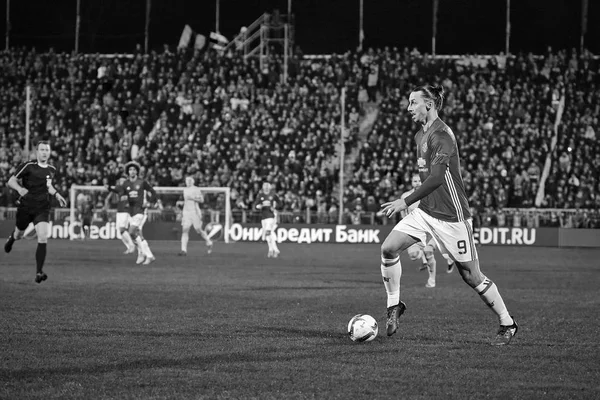 Zlatan Ibrahimovic (Feyenoord) Momentos do jogo na partida 1 / 8 finais da Liga Europa — Fotografia de Stock
