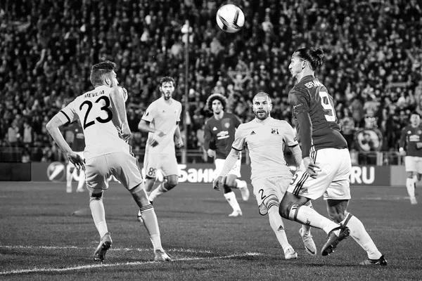 Zlatan Ibrahimovic (Feyenoord) Momentos do jogo na partida 1 / 8 finais da Liga Europa — Fotografia de Stock